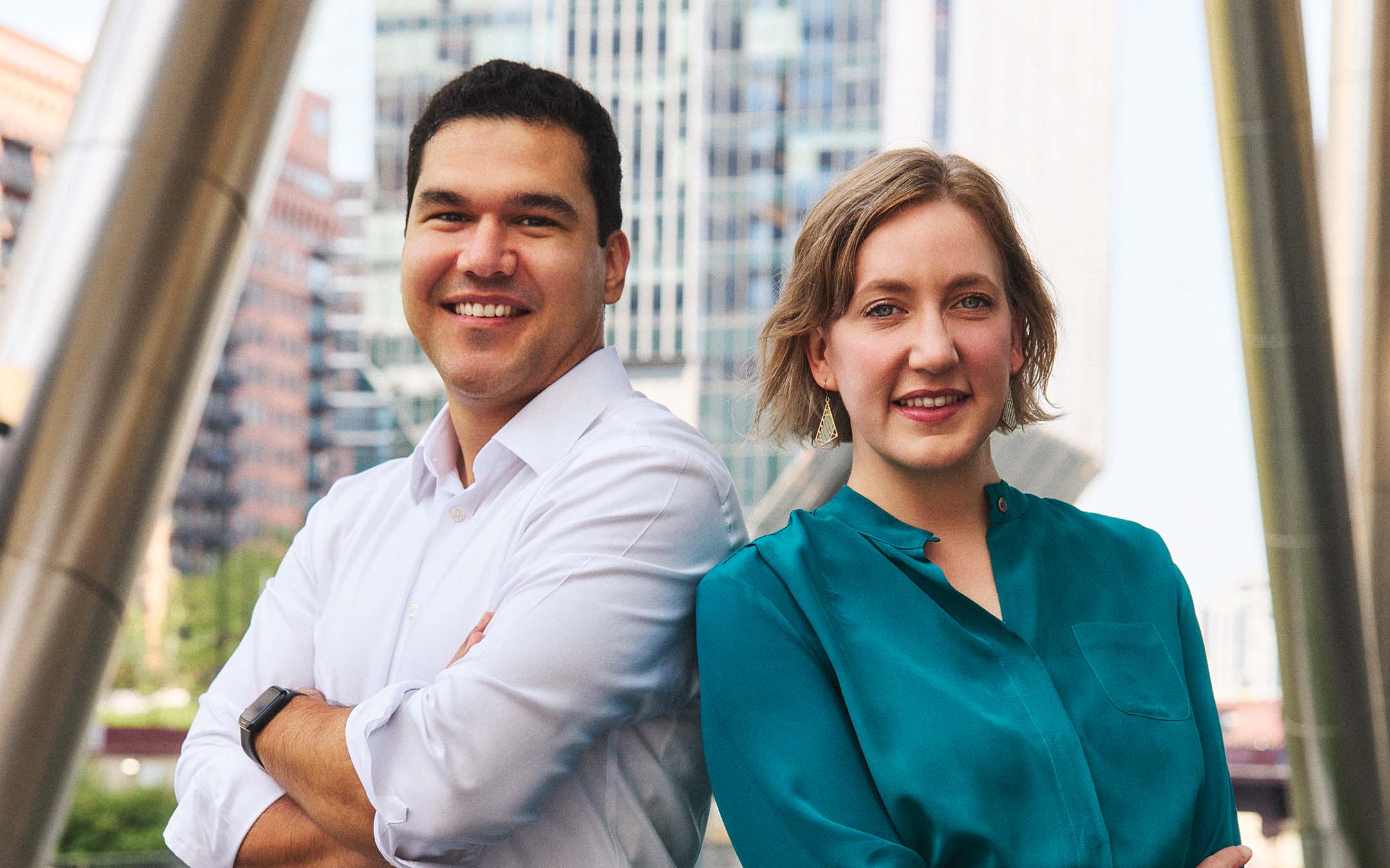 Giovanni Valdez of the Greater Southwest Development Corporation, with Maggie O’Keefe of Devon Bank, which runs workshops for nonprofits. | Photo: Nathaniel Smith