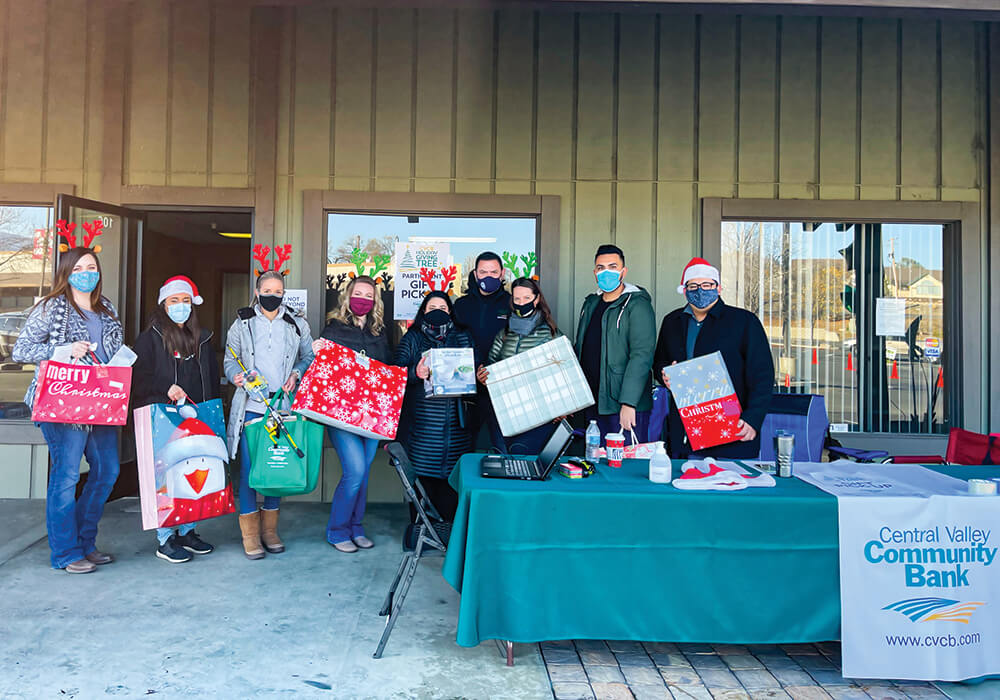 CVCB Holiday volunteers