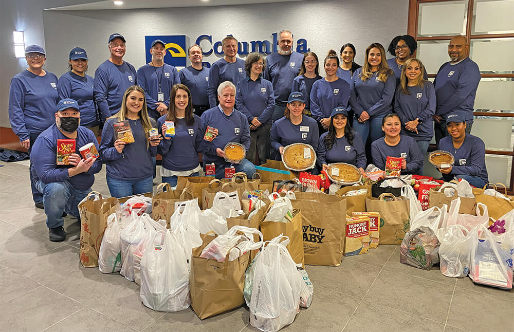 Columbia Bank volunteers